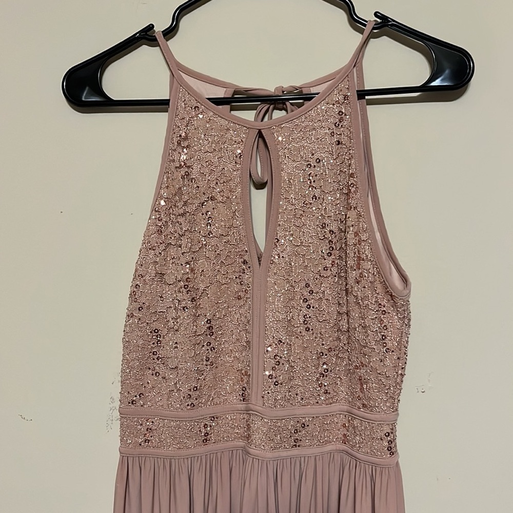 - Blush pink floor length gown by Morgan & Co. sz 9-10 - Picture 3 of 9